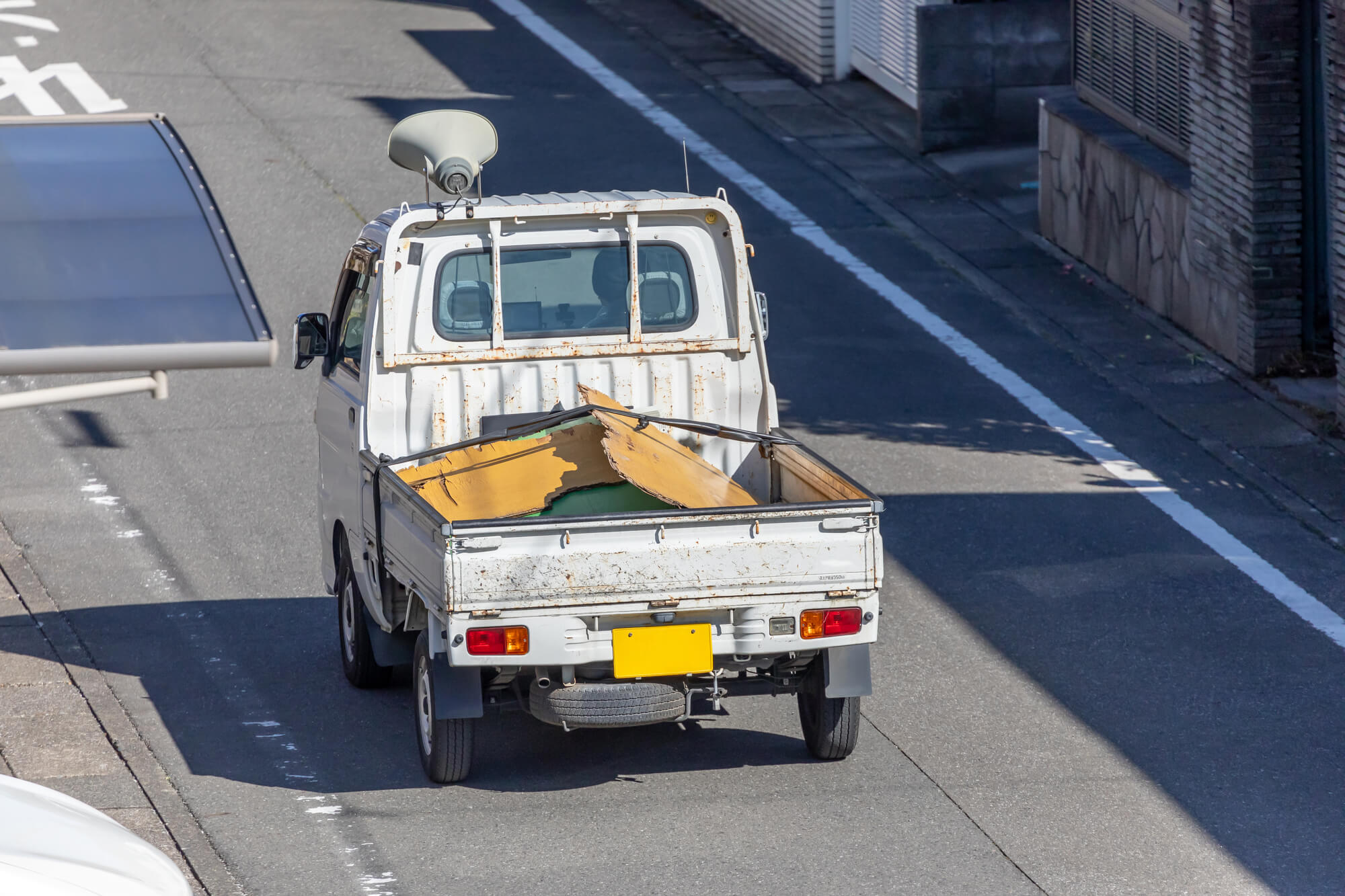 荷台ボックスを軽トラに固定する方法